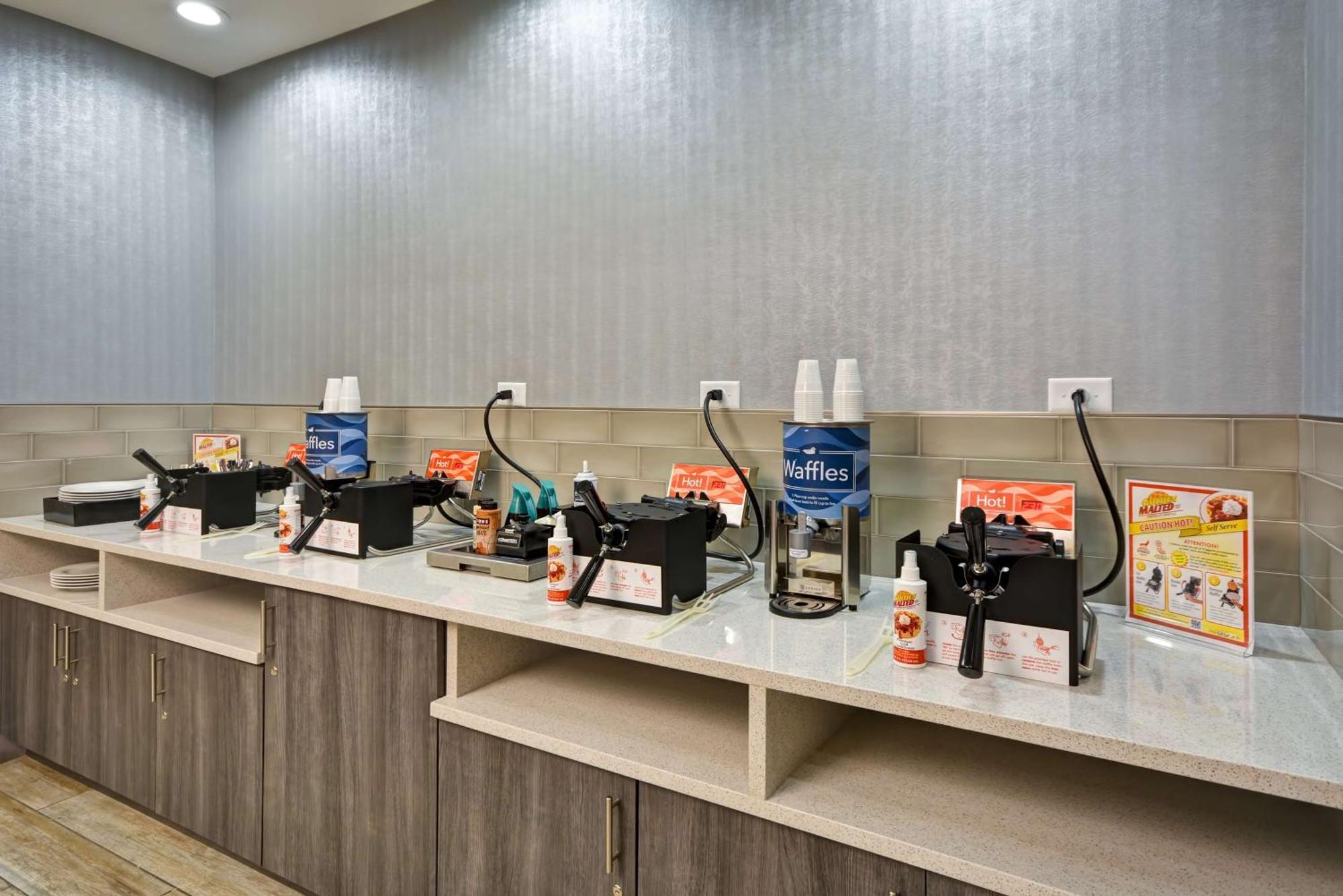 Homewood Suites By Hilton Orlando Theme Parks Williamsburg Екстер'єр фото