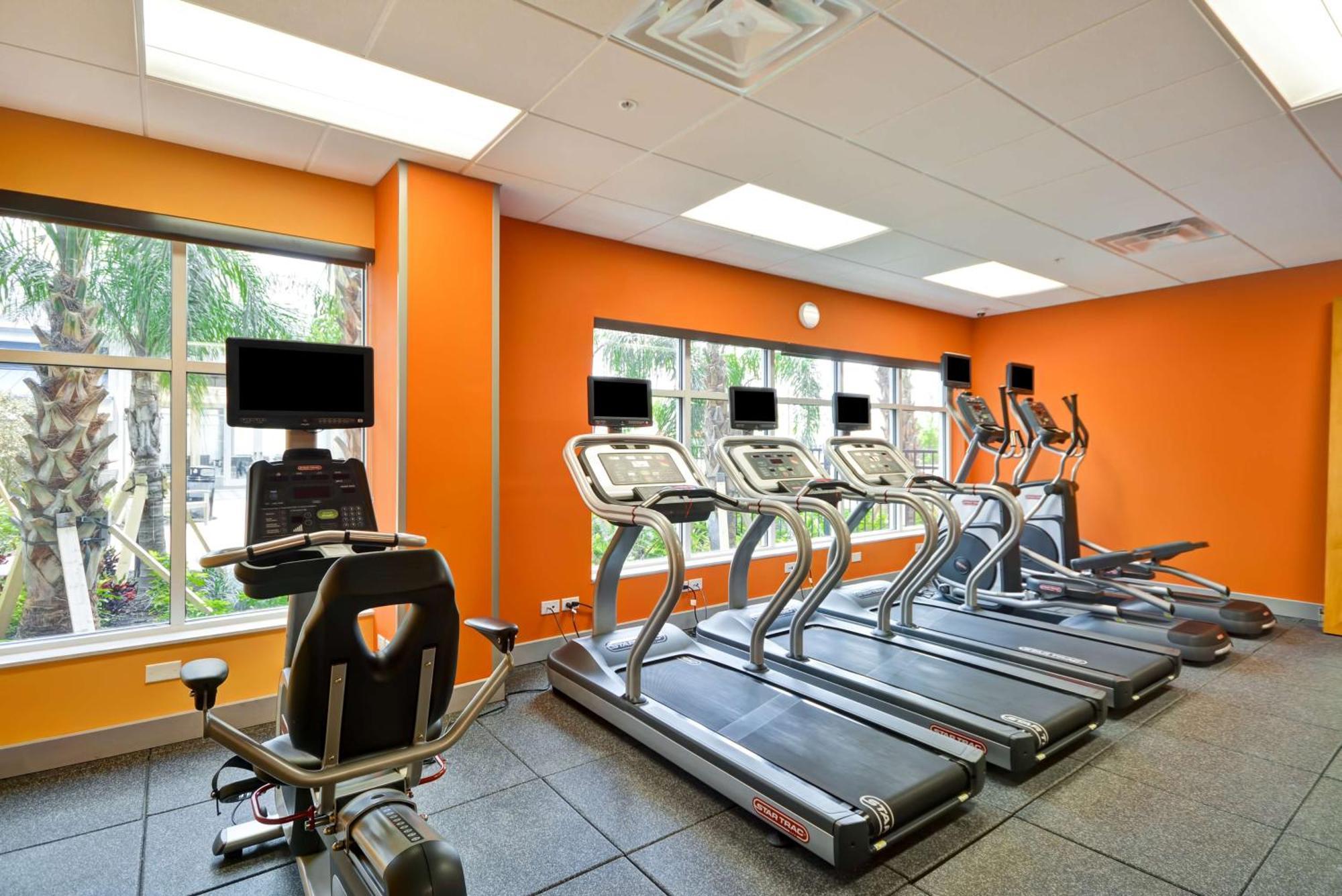 Homewood Suites By Hilton Orlando Theme Parks Williamsburg Екстер'єр фото